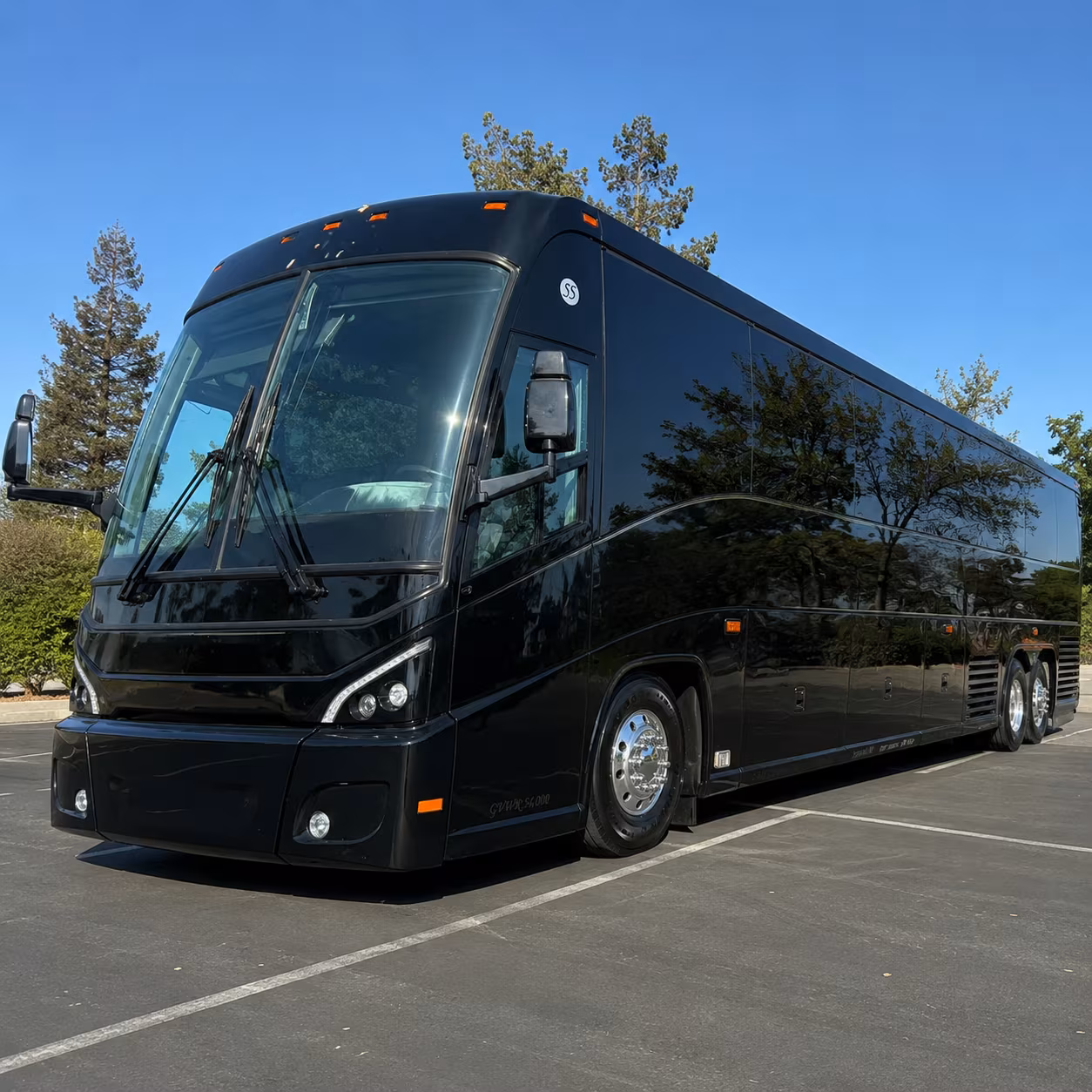 charter bus shuttles between lehi and hill air force base