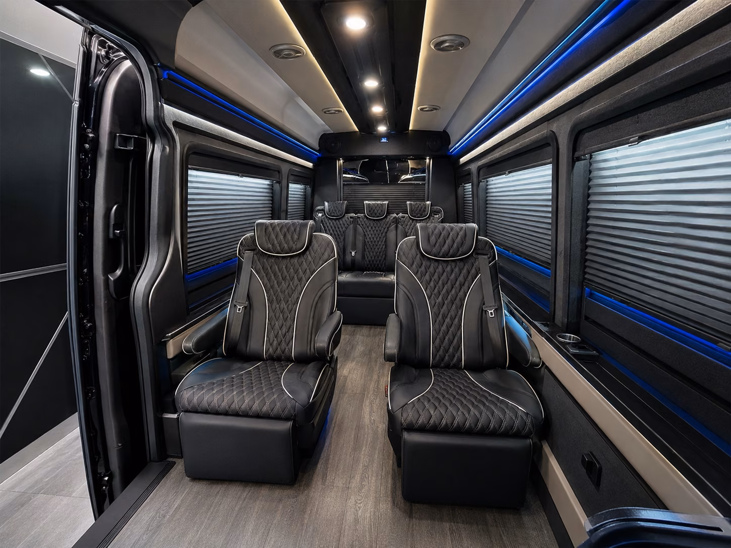 corporate airport shuttles for silicon slopes teams in lehi