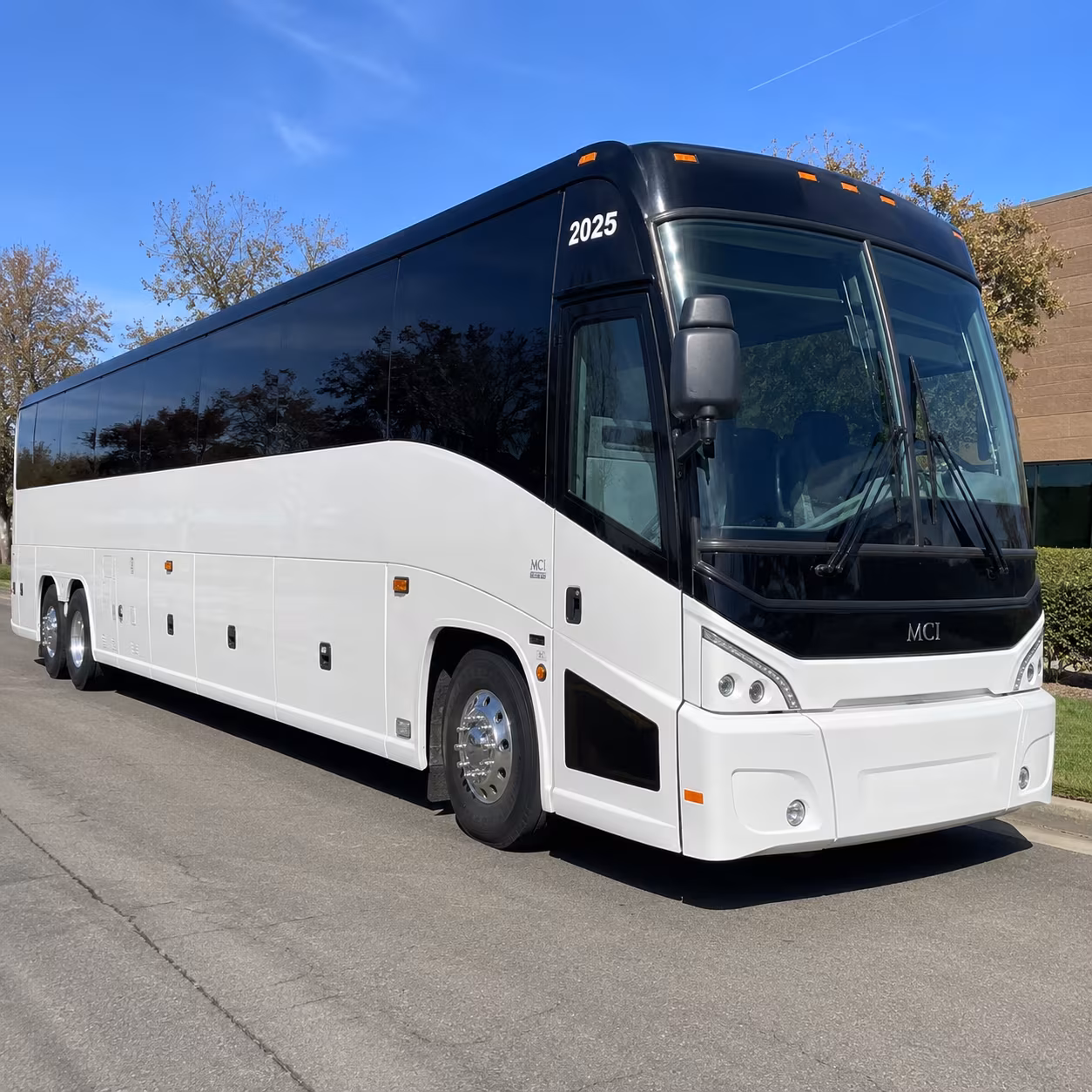 lehi charter bus rental fleet